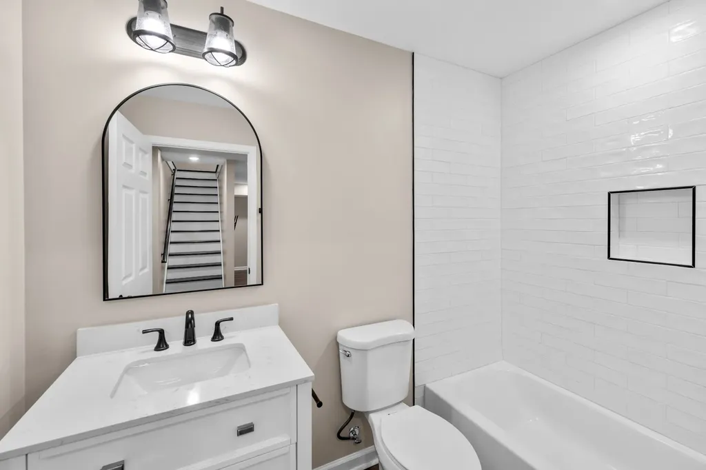 102 Walton Court Hendersonville TN 37075