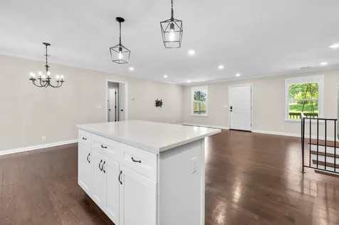 102 Walton Court Hendersonville TN 37075