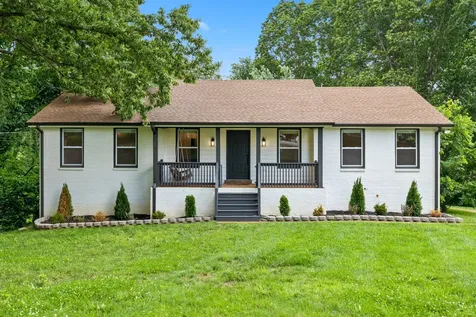 102 Walton Court Hendersonville TN 37075