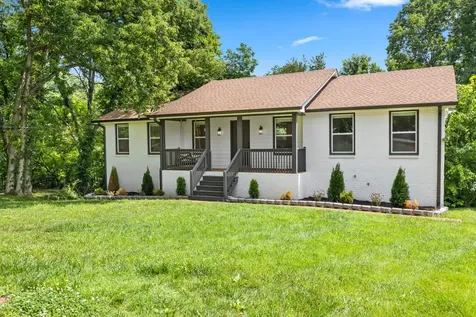 102 Walton Court Hendersonville TN 37075