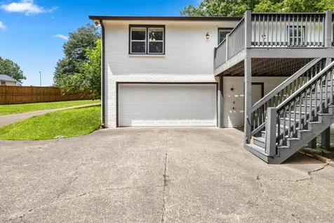 102 Walton Court Hendersonville TN 37075