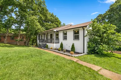 102 Walton Court Hendersonville TN 37075