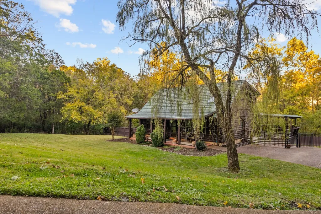1396 Pleasant Hill Road Nashville TN 37214