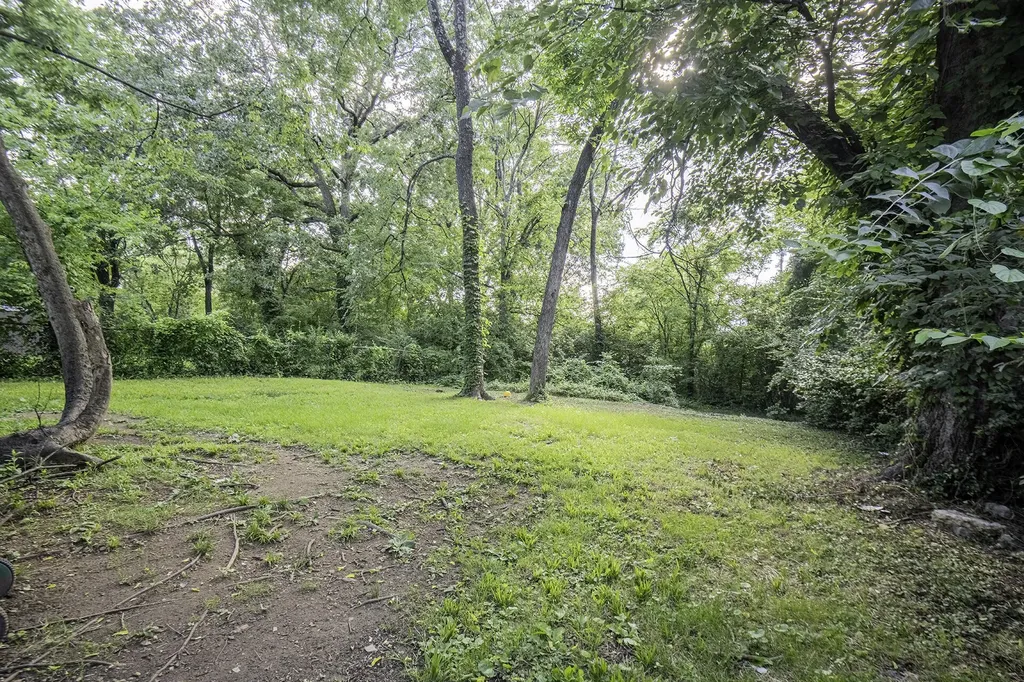 859 Wheeler Avenue Chattanooga TN 37406