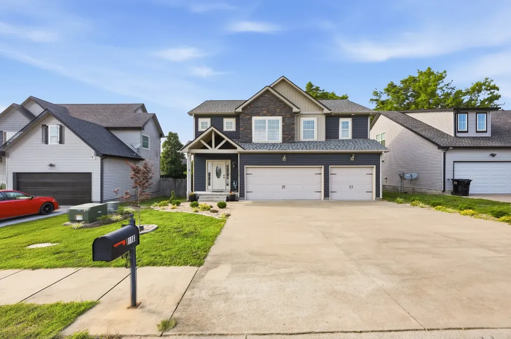 1167 Eagles Bluff Drive Clarksville TN 37040