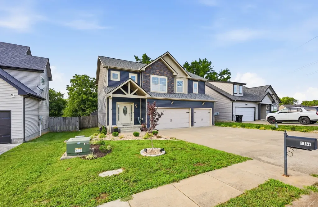 1167 Eagles Bluff Drive Clarksville TN 37040