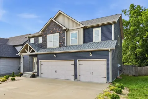 1167 Eagles Bluff Drive Clarksville TN 37040