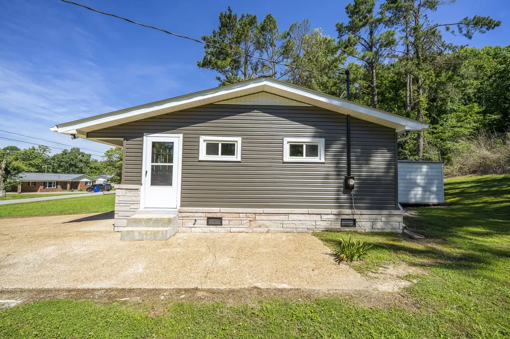 429 Hurricane Meadows Drive Waynesboro TN 38485