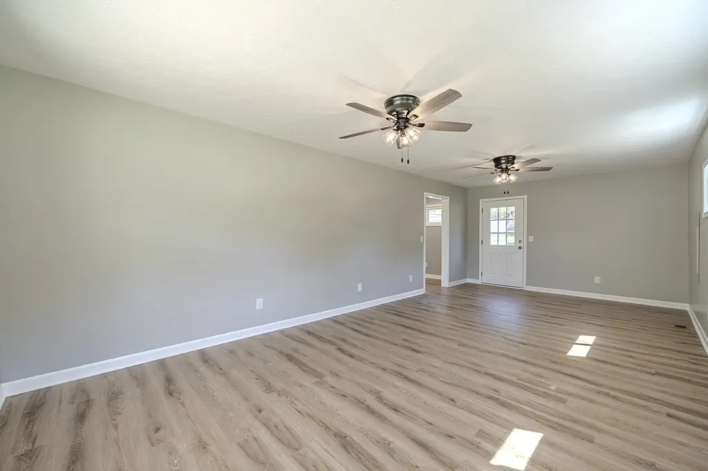 429 Hurricane Meadows Drive Waynesboro TN 38485