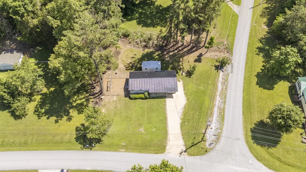 429 Hurricane Meadows Drive Waynesboro TN 38485