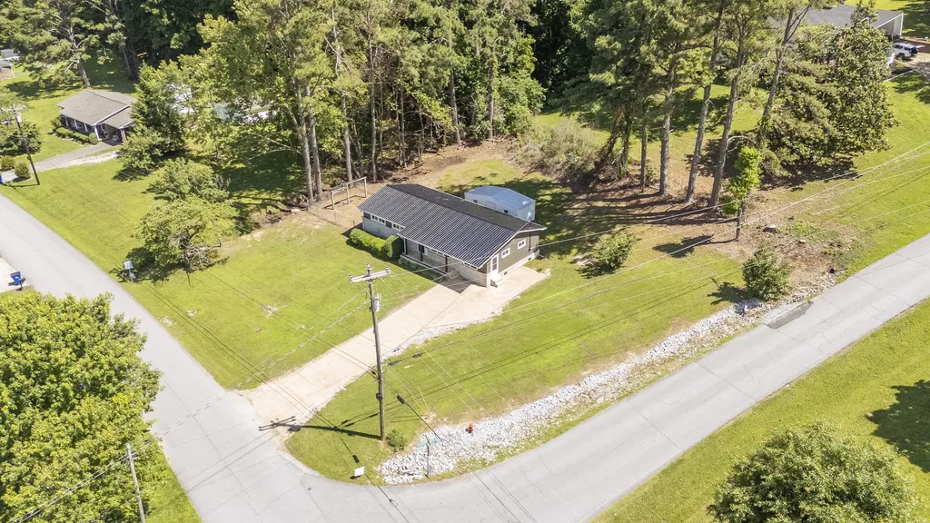 429 Hurricane Meadows Drive Waynesboro TN 38485