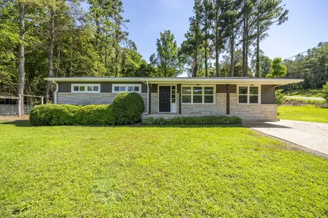 429 Hurricane Meadows Drive Waynesboro TN 38485