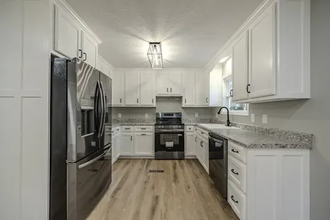 429 Hurricane Meadows Drive Waynesboro TN 38485