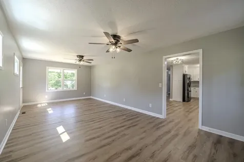 429 Hurricane Meadows Drive Waynesboro TN 38485