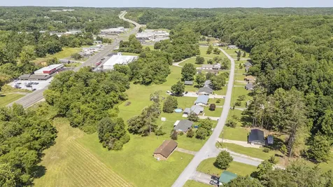 429 Hurricane Meadows Drive Waynesboro TN 38485