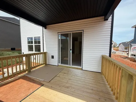 360 Cardinal Creek Clarksville TN 37040