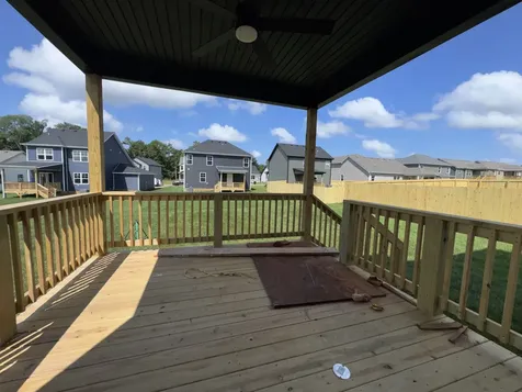 360 Cardinal Creek Clarksville TN 37040