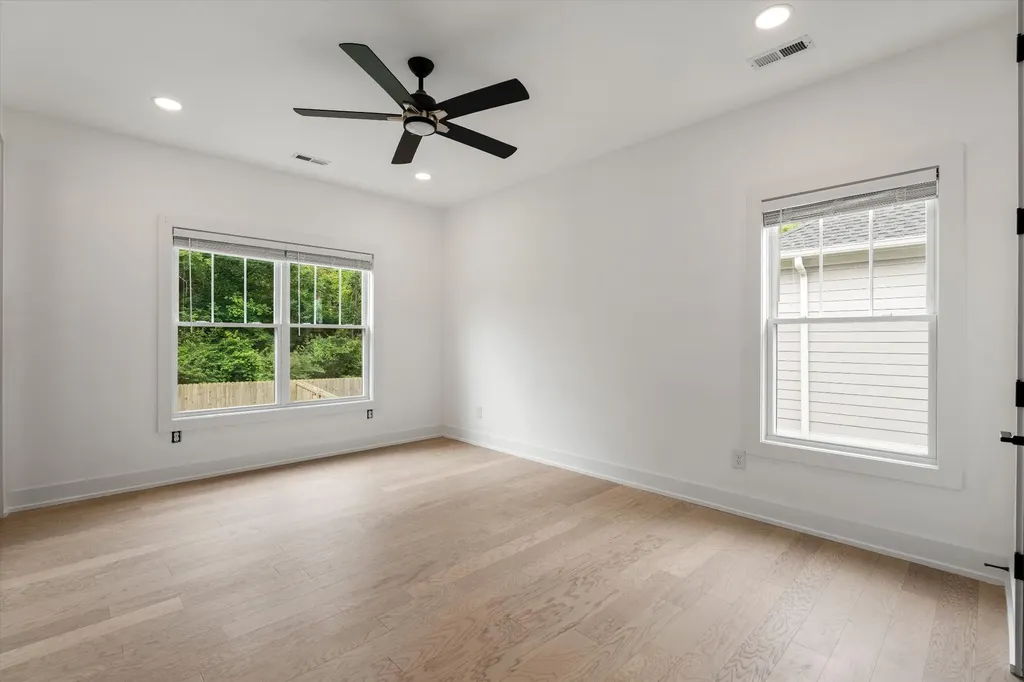 338B Ewing Drive Nashville TN 37207