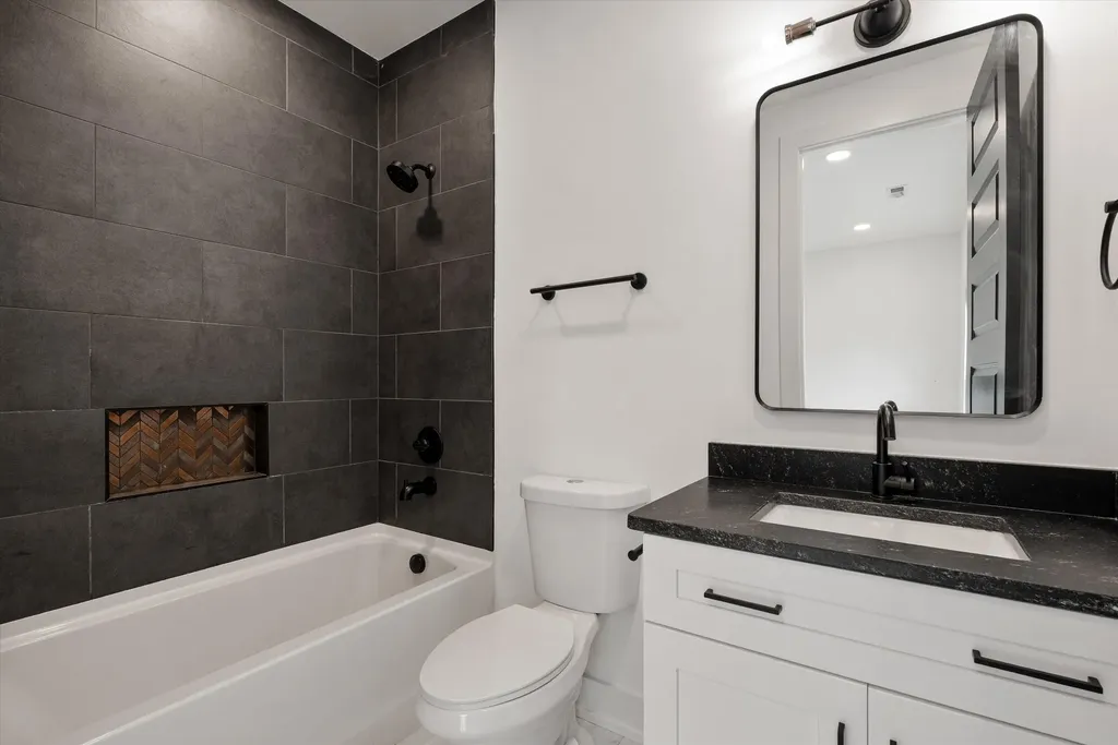 338B Ewing Drive Nashville TN 37207