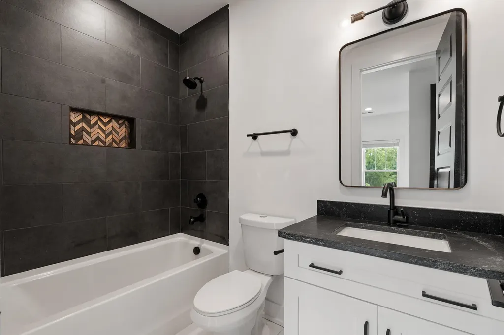 338B Ewing Drive Nashville TN 37207