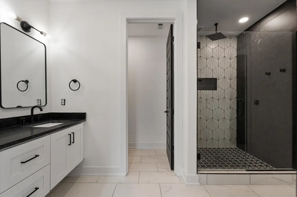 338B Ewing Drive Nashville TN 37207