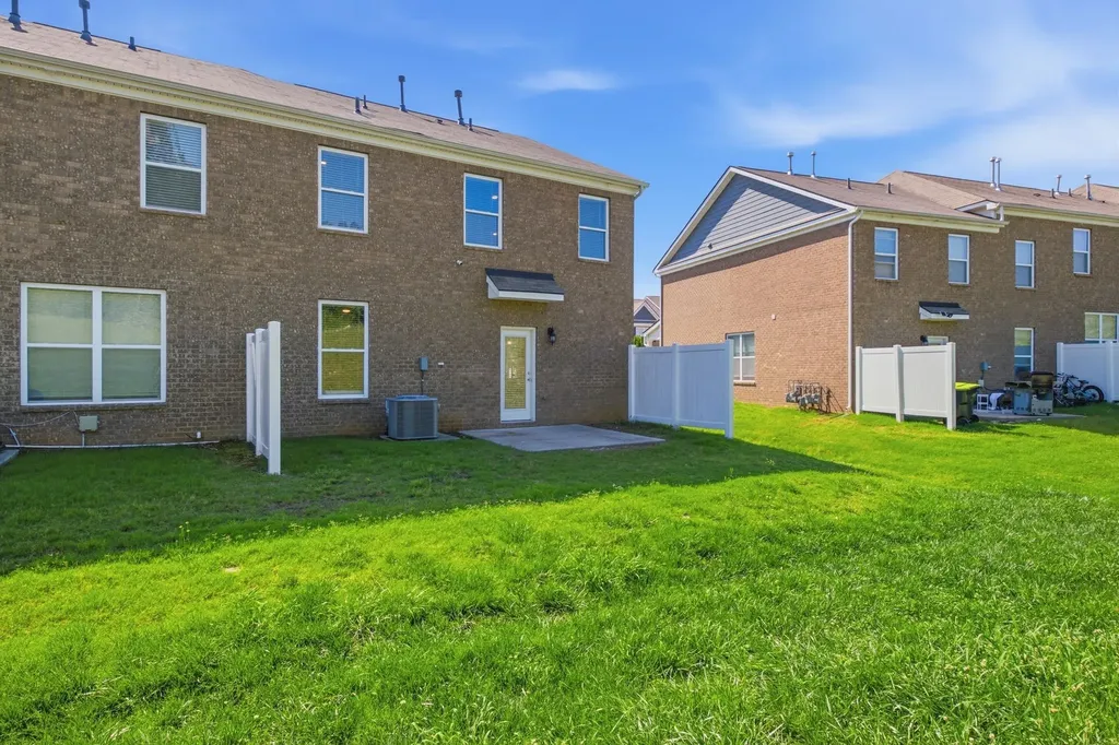 4151 Grapevine Loop Smyrna TN 37167