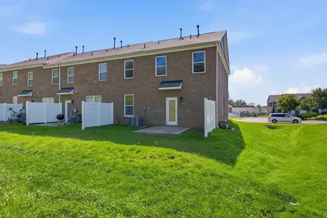 4151 Grapevine Loop Smyrna TN 37167