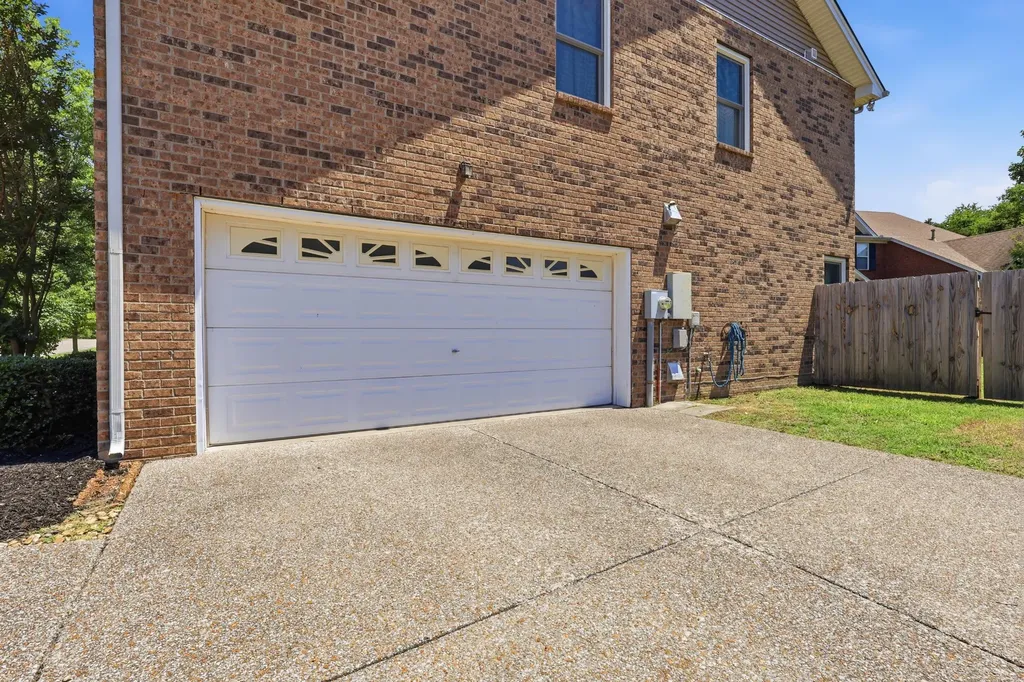 3201 Quiet Tree Grove Old Hickory TN 37138