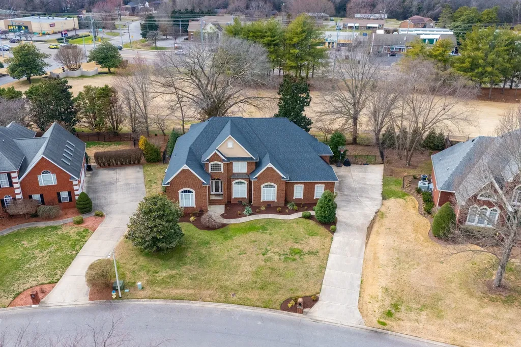 2638 Big Eagle Trail Murfreesboro TN 37127