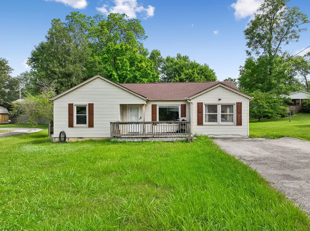24 E Stevens Street Cookeville TN 38501