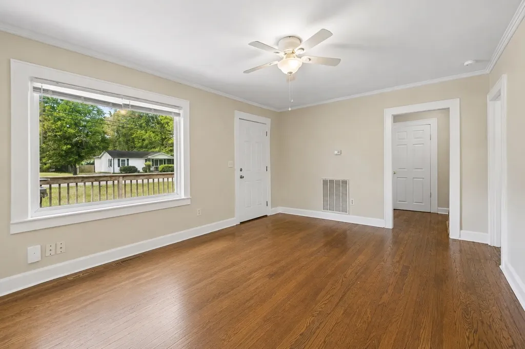 24 E Stevens Street Cookeville TN 38501