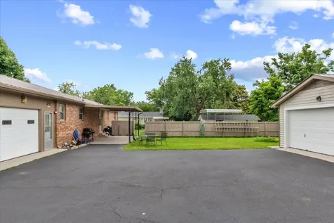 806 Brookhaven Circle Shelbyville TN 37160