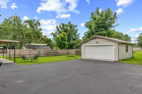 806 Brookhaven Circle Shelbyville TN 37160