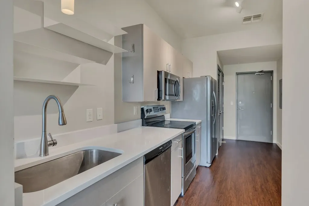 1900 12th Ave, S Nashville TN 37203
