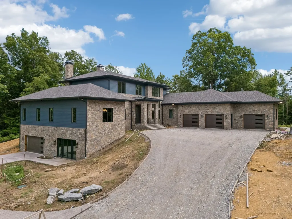 1782 Springwater Lane Thompsons Station TN 37179