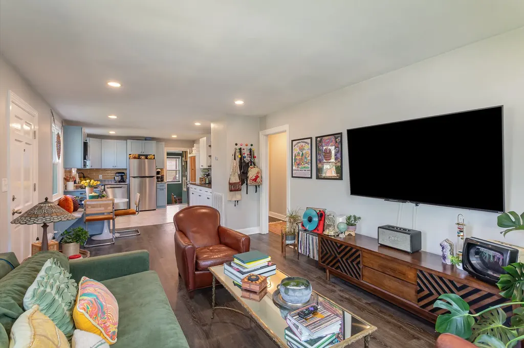 245 Collier Avenue Nashville TN 37211