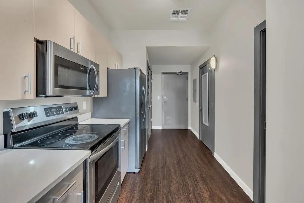 1900 12th Ave, S Nashville TN 37203