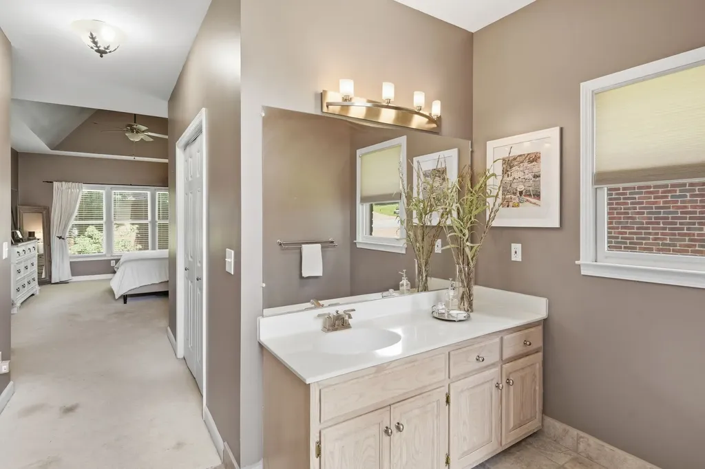 4905 Tulip Grove Lane Hermitage TN 37076