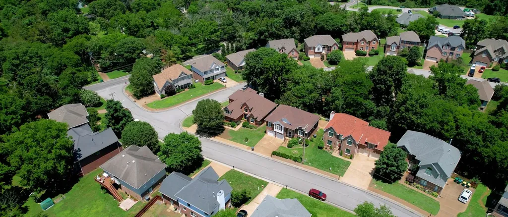 4905 Tulip Grove Lane Hermitage TN 37076