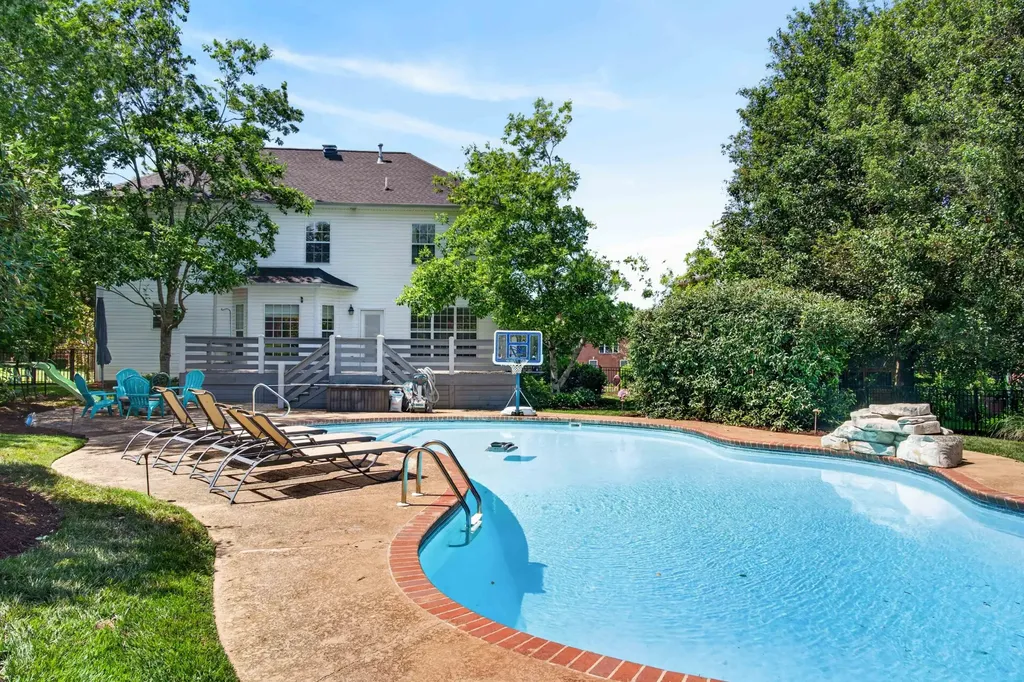 128 Wynbrooke Trace Hendersonville TN 37075
