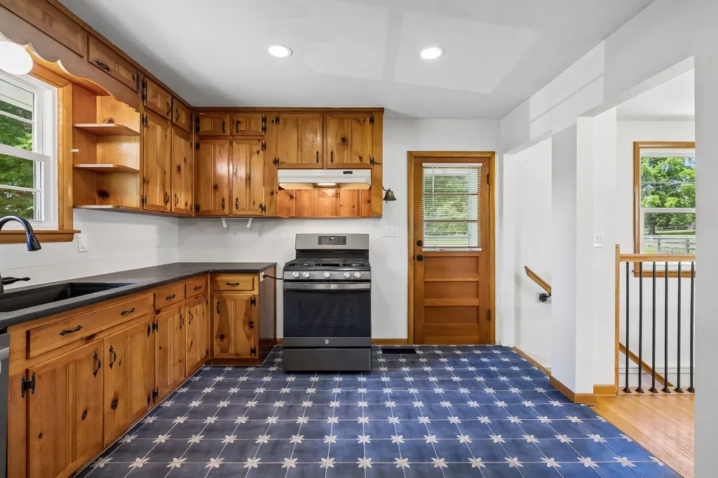 5025 Rawlings Road Joelton TN 37080