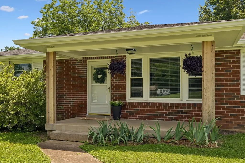5025 Rawlings Road Joelton TN 37080