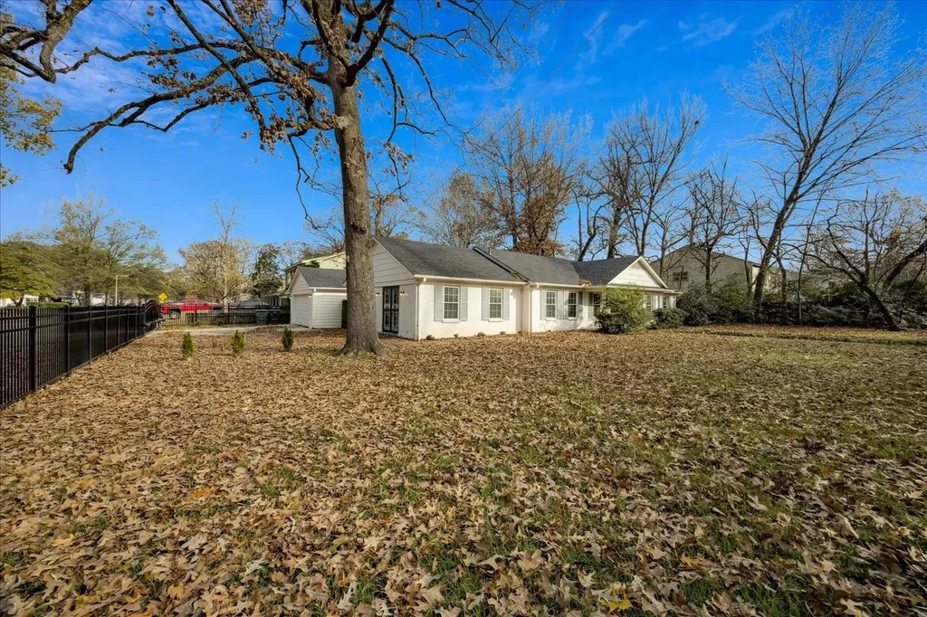 3882 Tutwiler Avenue Memphis TN 38122
