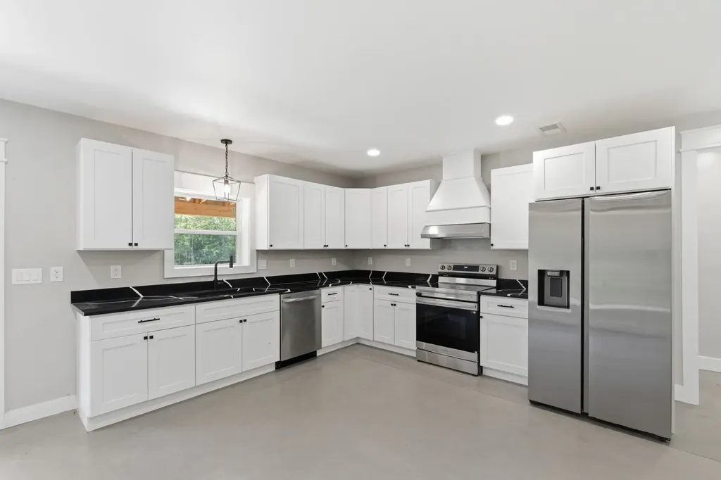 460 Serenity Place Only TN 37140