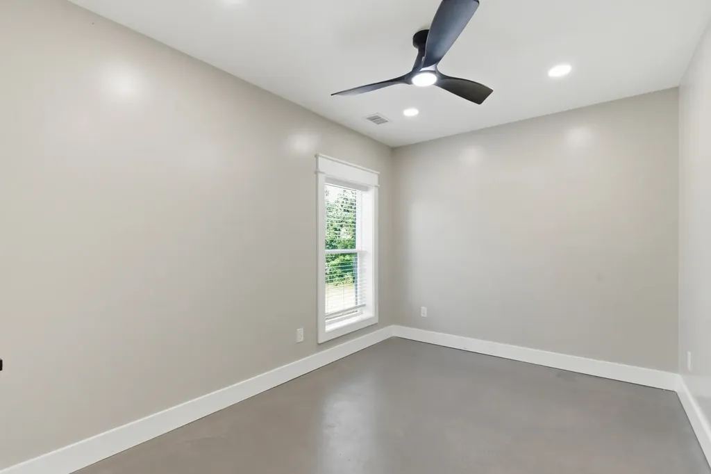 460 Serenity Place Only TN 37140