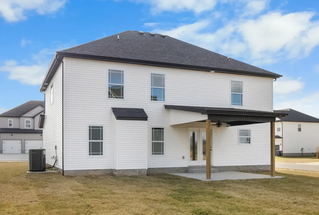 141 Monaghan Drive Clarksville TN 37042
