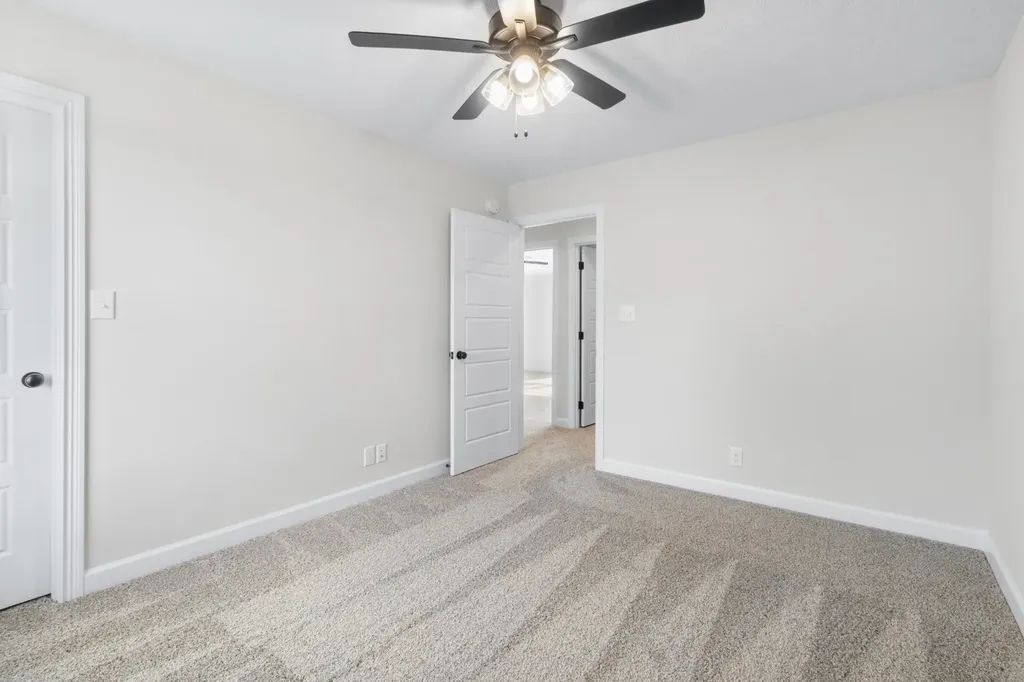 141 Monaghan Drive Clarksville TN 37042
