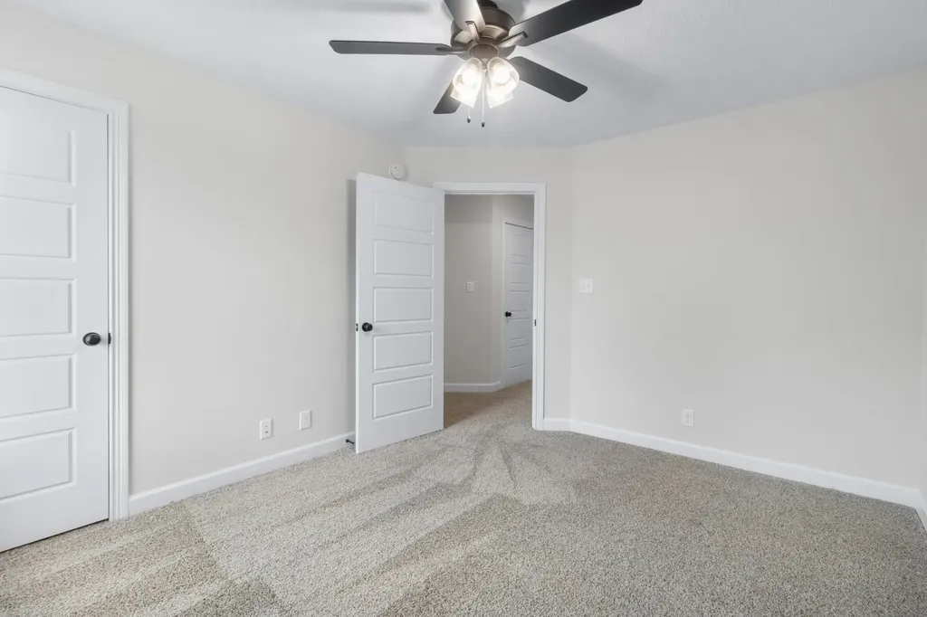 141 Monaghan Drive Clarksville TN 37042