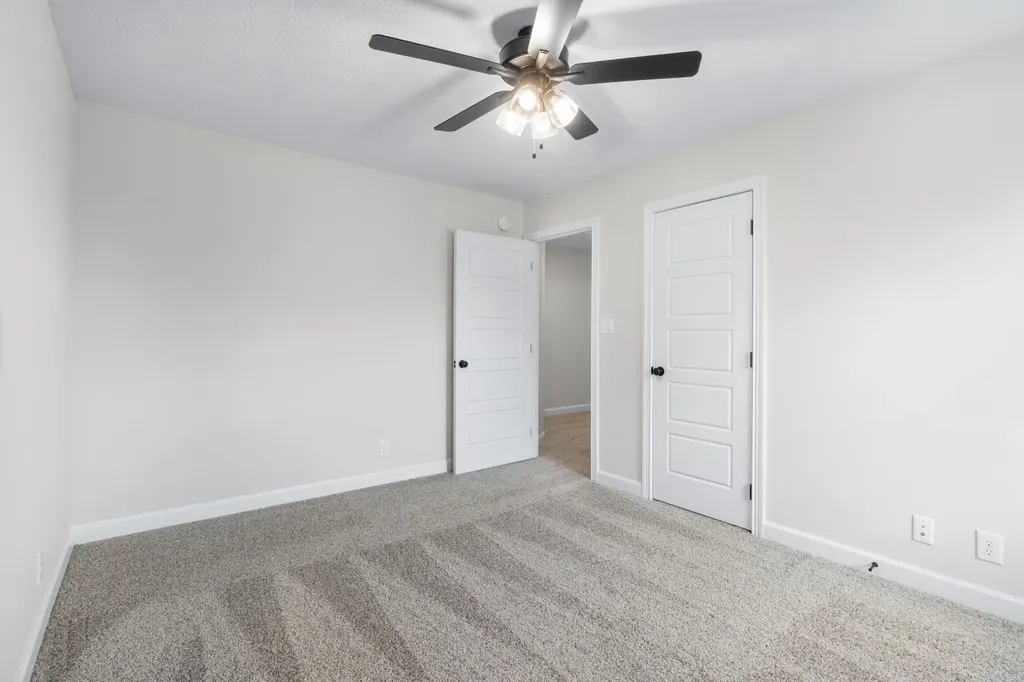 141 Monaghan Drive Clarksville TN 37042