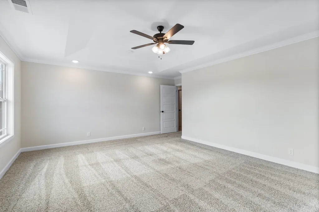 141 Monaghan Drive Clarksville TN 37042
